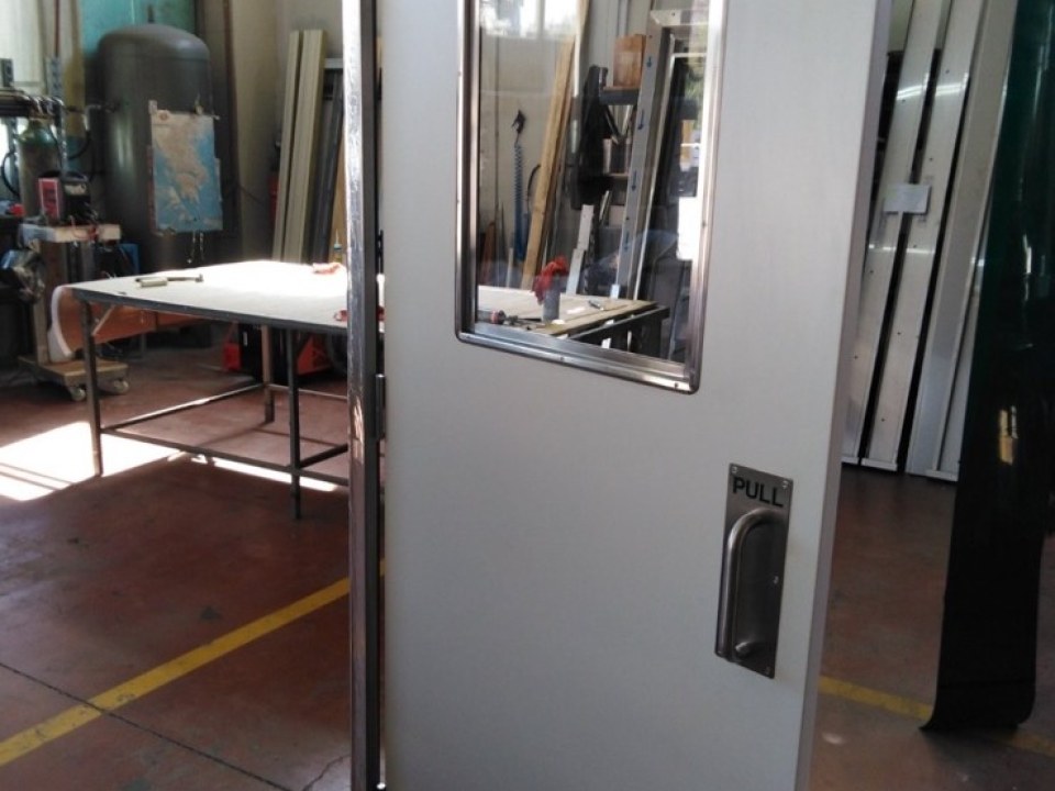 Clean room door